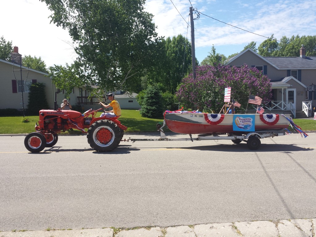image of VBS themed float